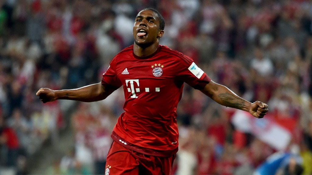 Primo colpo Juventus, ecco Douglas Costa