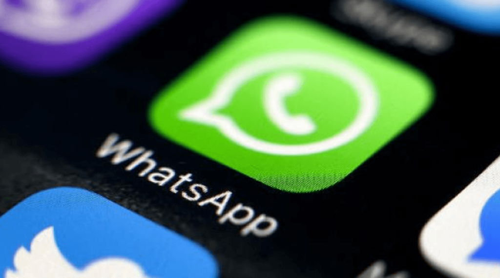 WhatsApp etichetterà messaggi inoltrati