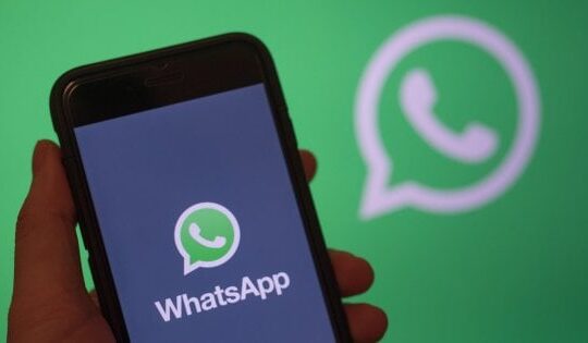 WhatsApp sfida Zoom, videochiamate anche da computer